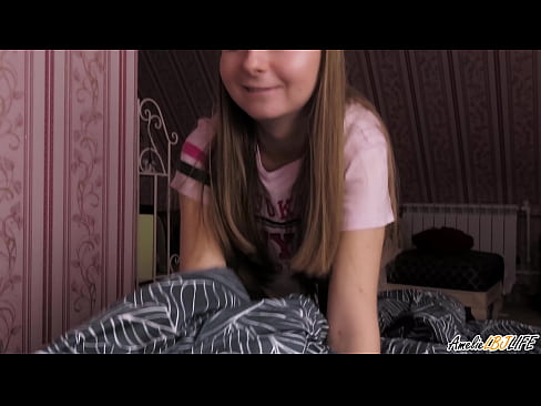 ❤️ Blondie xucla profundament la seva millor amiga i es fa semen a la boca ❤❌ Vídeo de sexe al porno ca.pornohammer.ru