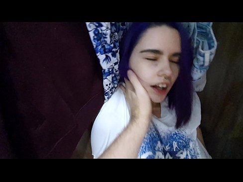❤️ Vaig trobar la meva germana a l'armari i la vaig ajudar a correr-se ❤❌ Vídeo de sexe al porno ca.pornohammer.ru